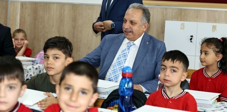 “ÇOCUKLARIMIZI GELECEĞİMİZİN GÜVENCESİ OLARAK GÖRÜYORUZ”