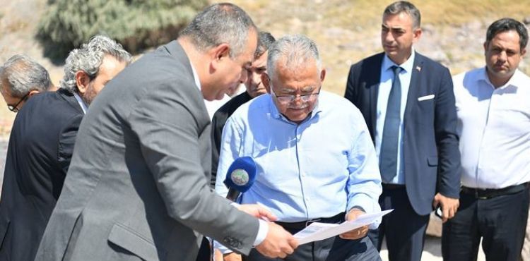 BAŞKAN BÜYÜKKILIÇ: “İKİ MAHALLEDE 6,5 MİLYON TL’LİK ALTYAPI YATIRIMI YAPIYORUZ”