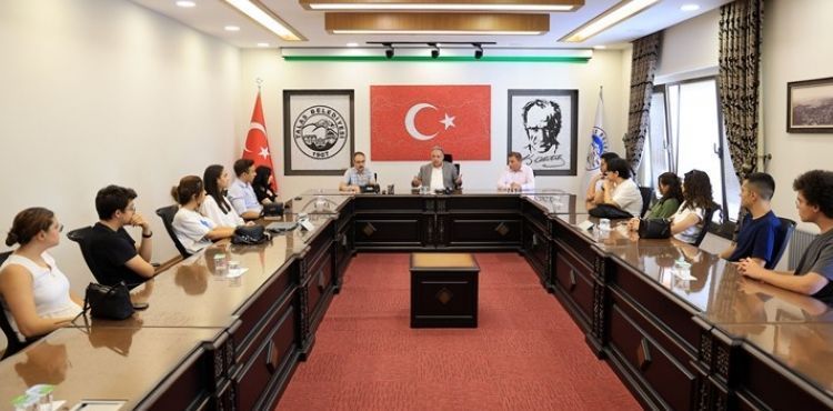 7/24 KÜTÜPHANE'DE HAZIRLANDILAR, ÜNİVERSİTELİ OLDULAR