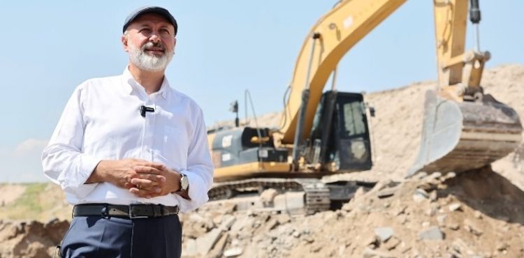 BAŞKAN ÇOLAKBAYRAKDAR, “KAYSERİ’MİZE, BULVARLARI BİRBİRİNE BAĞLAYAN YENİ BİR YOL KAZANDIRIYORUZ”