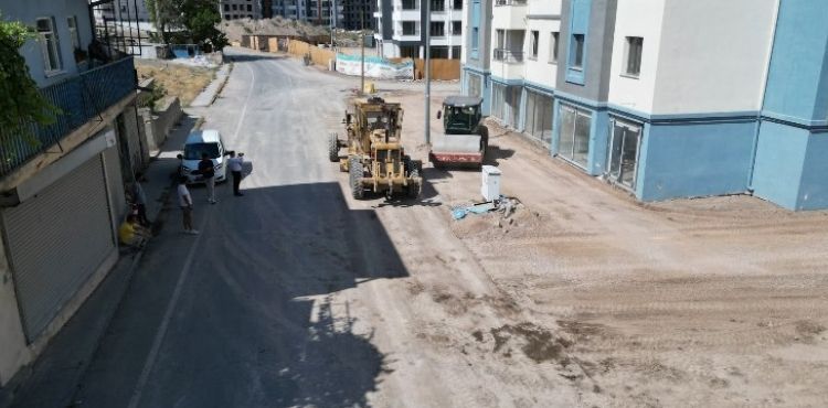 MELİKGAZİ BELEDİYESİ’NDEN BATTALGAZİ’DE GENİŞ ÇAPLI ÇEVRE DÜZENLEMESİ