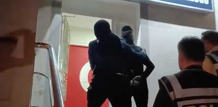20 yıl hapis cezasıyla aranan firari yakalandı