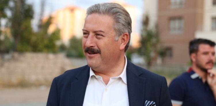 YILDIRIM BEYAZIT MAHALLESİ’NDEKİ ULAŞIMI KOLAYLAŞTIRACAK GENİŞ ÇAPLI KAVŞAK ÇALIŞMASI HIZLA DEVAM EDİYOR