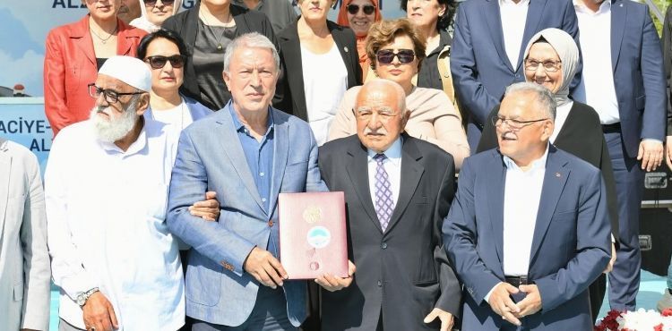 Akar, “Toplumun gelişmesinde en önemli konu sağlıklı toplum yetiştirmektir”