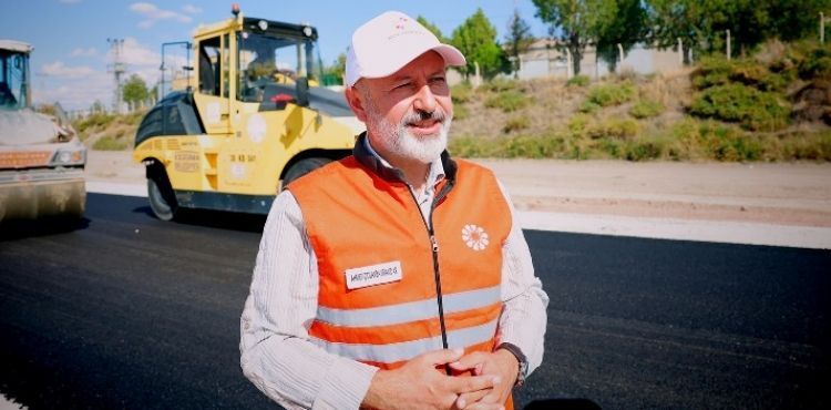 BAŞKAN ÇOLAKBAYRAKDAR, “KOCASİNAN VE KAYSERİ’MİZİN ÇEHRESİNİ DEĞİŞTİRİYORUZ”