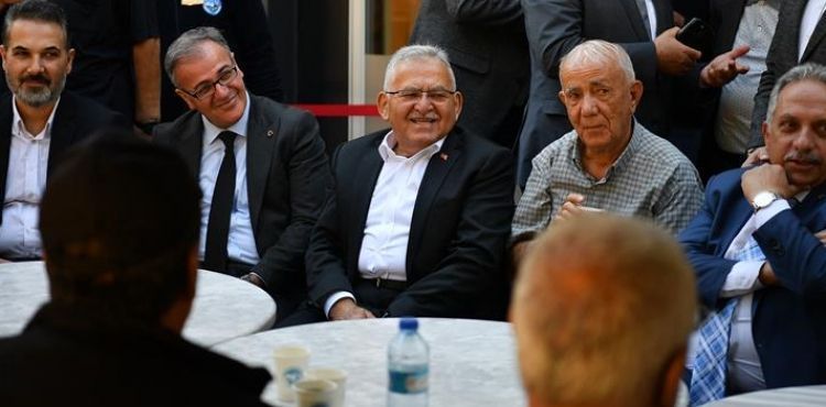 BAŞKAN BÜYÜKKILIÇ’TAN TALAS BELEDİYE BAŞKANI YALÇIN’A ZİYARET