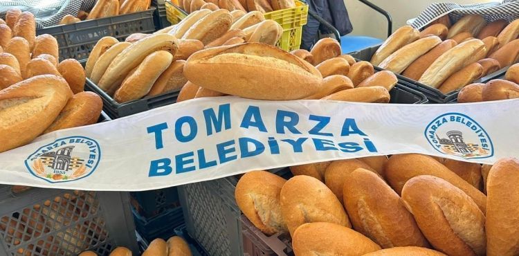Tomarza Belediyesi, 7 buçuk liradan ekmek satmaya başladı