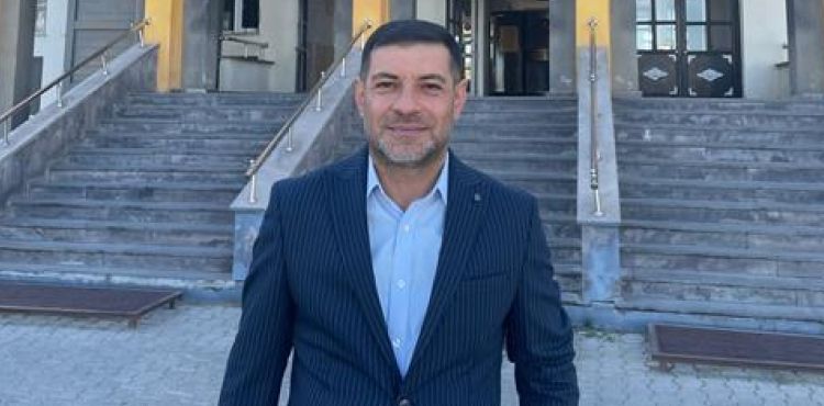 Celal Bayar Anadolu Lisesi'nden