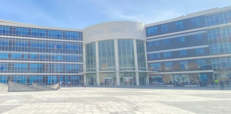 Tahdit suçundan yargılanan sanık 5 ay hapis cezası aldı