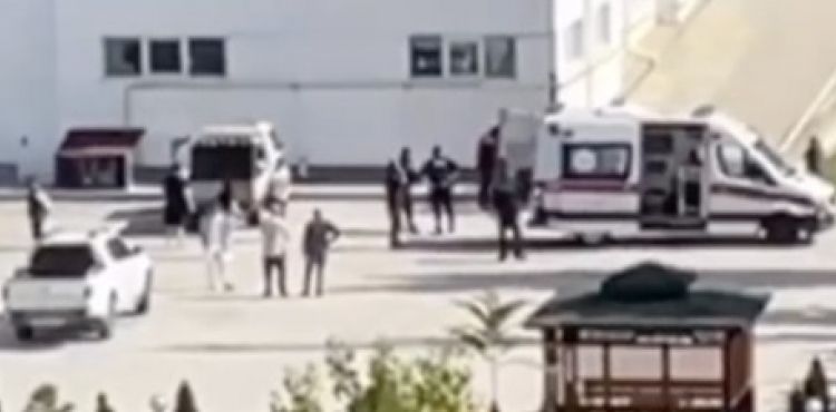 17 yaşındaki genç kız 5. kattan düşerek ağır yaralandı