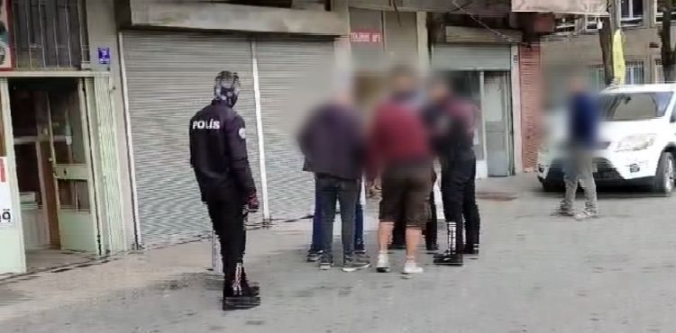 Narkotik ekiplerinden Narko-Okul Uygulaması