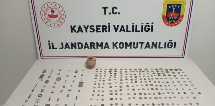 Jandarma operasyonuyla 255 tarihi eser ele geçirildi