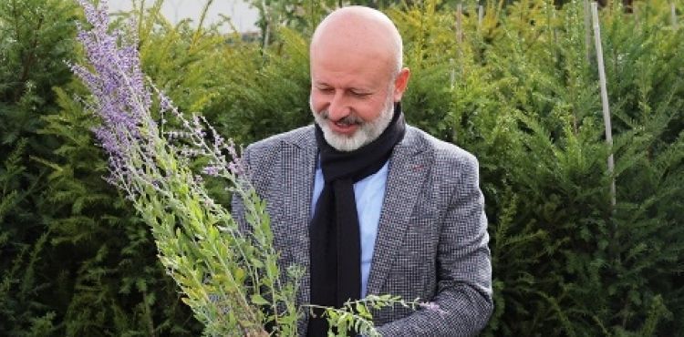 BAŞKAN ÇOLAKBAYRAKDAR, “KOCASİNAN’DA HER MEVSİM BİR BAŞKA GÜZEL!”