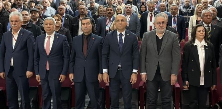 CHP Melikgazi ilçe başkanı Turan Arık oldu