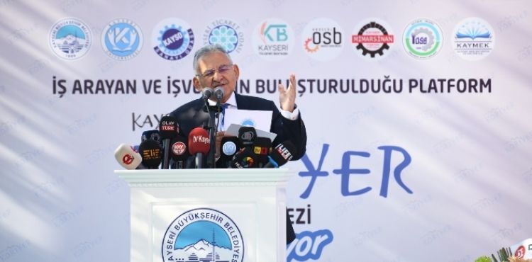 BAŞKAN BÜYÜKKILIÇ: “KAYSERİ KARİYER MERKEZİ’MİZ 1 AYDA 305 KİŞİYE İSTİHDAM SAĞLADI”