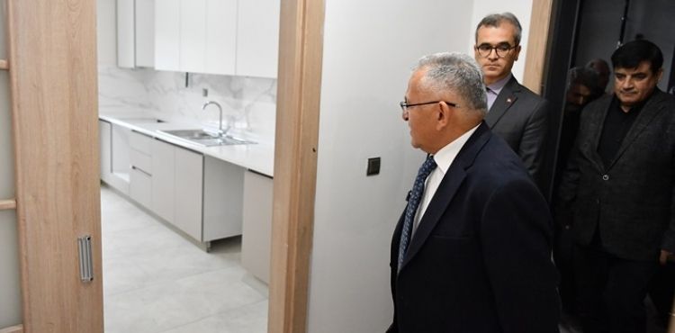 BAŞKAN BÜYÜKKILIÇ’TAN ORUÇREİS KENTSEL DÖNÜŞÜM PROJESİ’NE YAKIN TAKİP