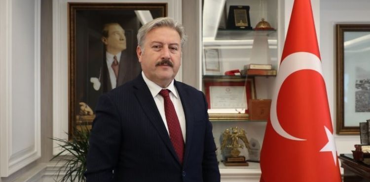 BAŞKAN PALANCIOĞLU’NDAN 24 KASIM ÖĞRETMENLER GÜNÜ MESAJI
