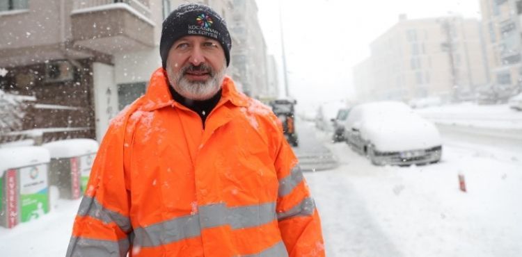 KOCASİNAN BELEDİYESİ EKİPLERİ, 24 SAAT İŞ BAŞINDA
