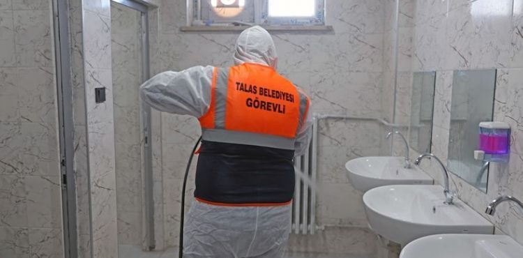 TALAS'TA OKUL TEMİZLİĞİ TAM GAZ