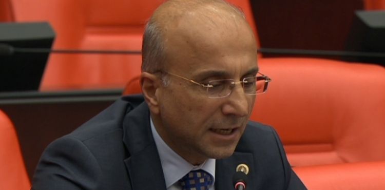 CHP’li Aşkın Genç: Kayseri halkı, yalnızca seçim dönemlerinde hatırlanmayı değil, hak ettiği yatırımları zamanında almayı talep ediyor