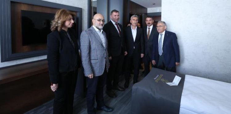 BAŞKAN BÜYÜKKILIÇ: “ERCİYES’İMİZ, TURİZMİN AMİRAL GEMİSİDİR”
