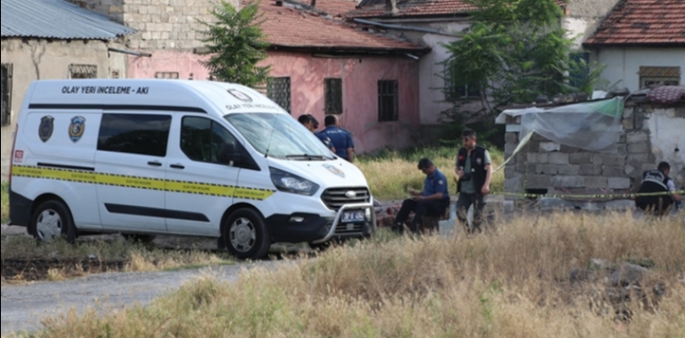 Husumetlisini öldüren sanığa müebbet hapis