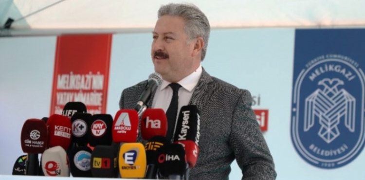 ALTINOLUK MAHALLESİ’NDE YATAY MİMARİNİN TEMELLERİ ATILDI