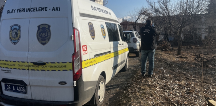 Bağ evinde sobadan sızan gazdan zehirlenip, öldü