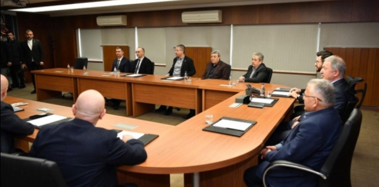 BAŞKAN BÜYÜKKILIÇ, KAYSERİ’DEKİ ULAŞIM PROJELERİ DEĞERLENDİRME TOPLANTISINA KATILDI