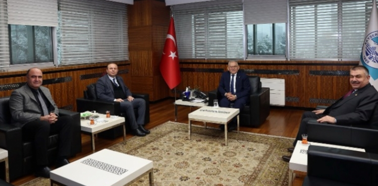 ÜRETİCİNİN DOSTU BAŞKAN BÜYÜKKILIÇ: “ÇİFTÇİMİZİN YANINDAYIZ”