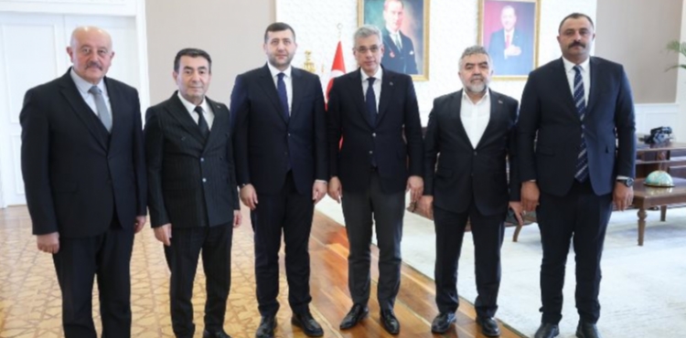 MHP HEYETİNDEN ANKARA’YA ÇIKARMA