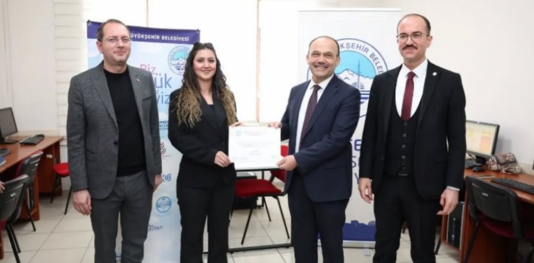 KAYMEK, KURUMLARA EĞİTİM DESTEĞİ SAĞLIYOR