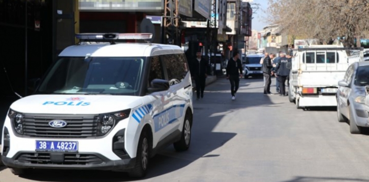 Kayseri'de alacak kavgası; 1 yaralı