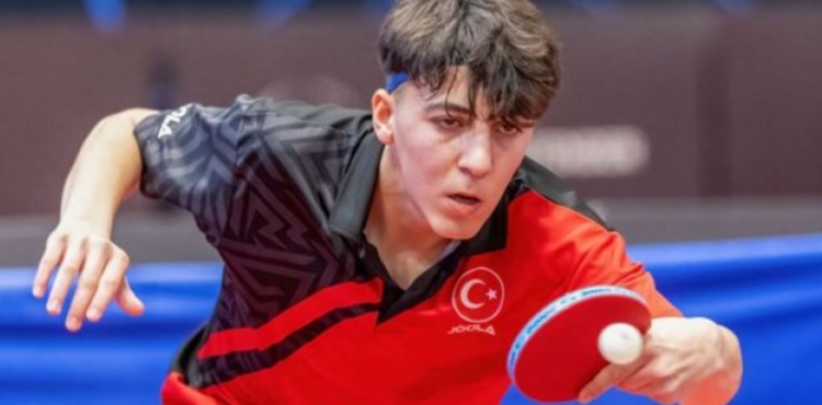 KAHRAMAN, WTT METZ TURNUVASINDA AMPYON OLDU VE TRK BAYRAINI DALGALANDIRDI!