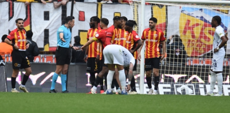 Kayserispor - Kasmpaa: 1-0