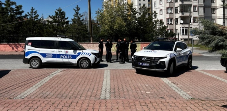 Uzaklaştırma kararı olan eski eşi bıçakla yaraladı
