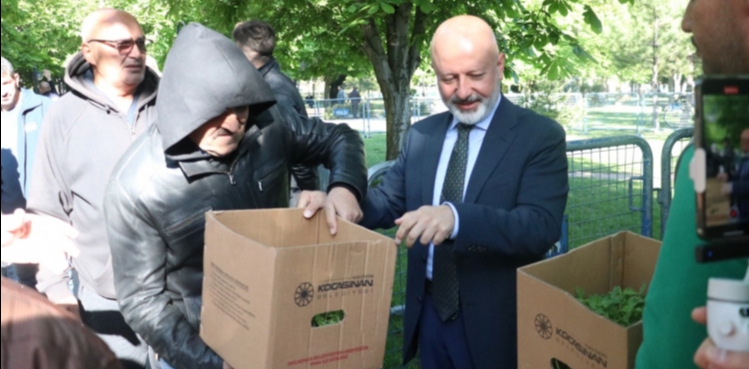 BAŞKAN ÇOLAKBAYRAKDAR, “KARAHIDIR’I HER BAHÇEYE TAŞIYOR, KAYSERİ’Yİ ORGANİK ÜRETİMİN BAŞKENTİ YAPIYORUZ!”