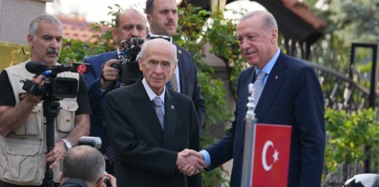 Cumhurbaşkanı Erdoğan ve Bahçeli bir araya geldi
