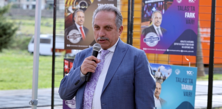 BAŞKAN YALÇIN BU KEZ BAHÇELİEVLER'DE VATANDAŞLA BULUŞTU