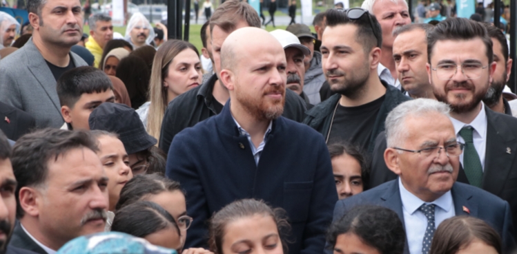 Bilal Erdoğan: Bu yaz hedef 300 bin ortaokul öğrencisini yaz okullarında ağırlamak