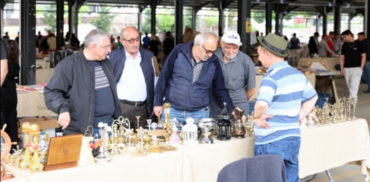 TALAS ANTİKA PAZARI NOSTALJİYE YOLCULUK YAŞATTI
