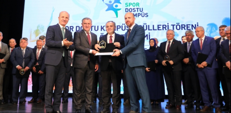 ERÜ’ye YÖK'ten Spor Dostu Kampüs Birincilik Ödülü