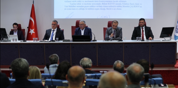 BÜYÜKŞEHİR MECLİSİ’NDEN KARTAL KATLI KAVŞAĞI PROJESİ İÇİN “ALTERNATİF YOL” KARARI