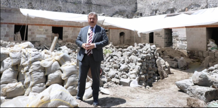 GÖN HAN’DA ADIM ADIM SONA GELİNİYOR