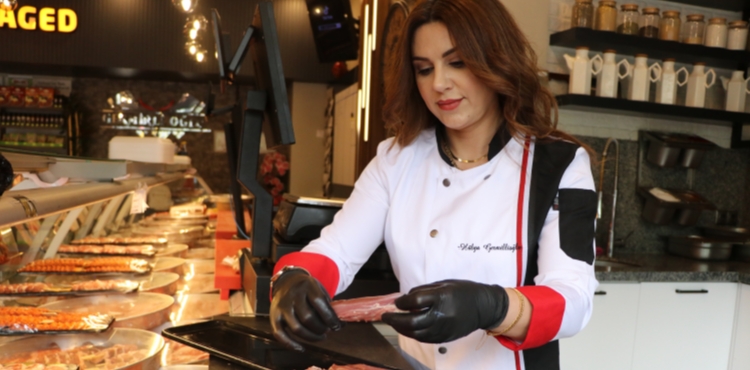 2 çocuk annesi kasap: Kadın eli değen her yer güzelleşiyor
