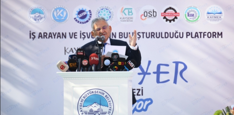 BÜYÜKŞEHİR’İN KAYSERİ KARİYER MERKEZİ, İLK 6 AYDA BİN 500’E YAKIN İSTİHDAMA ARACI OLDU