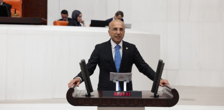 CHP’li Aşkın Genç’ten torba kanun tepkisi