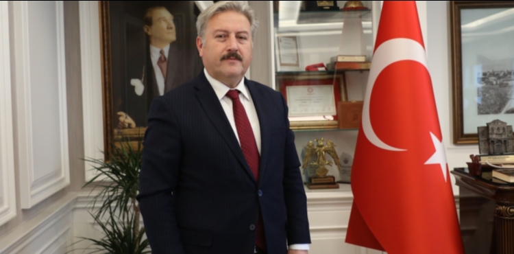 BAŞKAN PALANCIOĞLU 15 TEMMUZ DEMOKRASİ VE MİLLİ BİRLİK GÜNÜ DOLAYISIYLA MESAJ YAYIMLADI