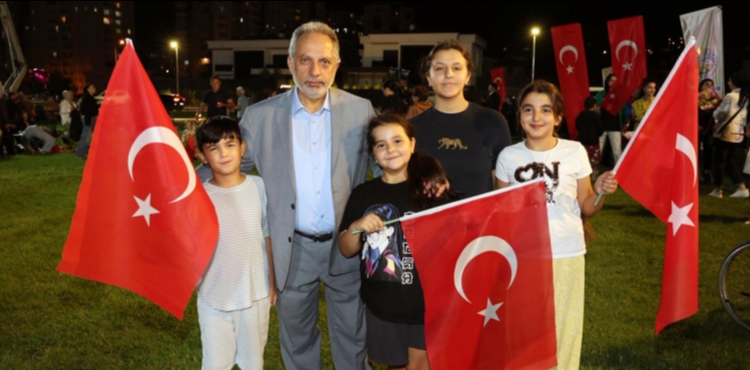 TALAS’TA ZAFER HAFTASI TÜRKÜLERLE TAÇLANDI