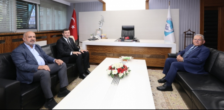 BAŞKAN BÜYÜKKILIÇ, MİLLETVEKİLİ ERSOY İLE İŞ İNSANI ÇAMLI’YI KONUK ETTİ